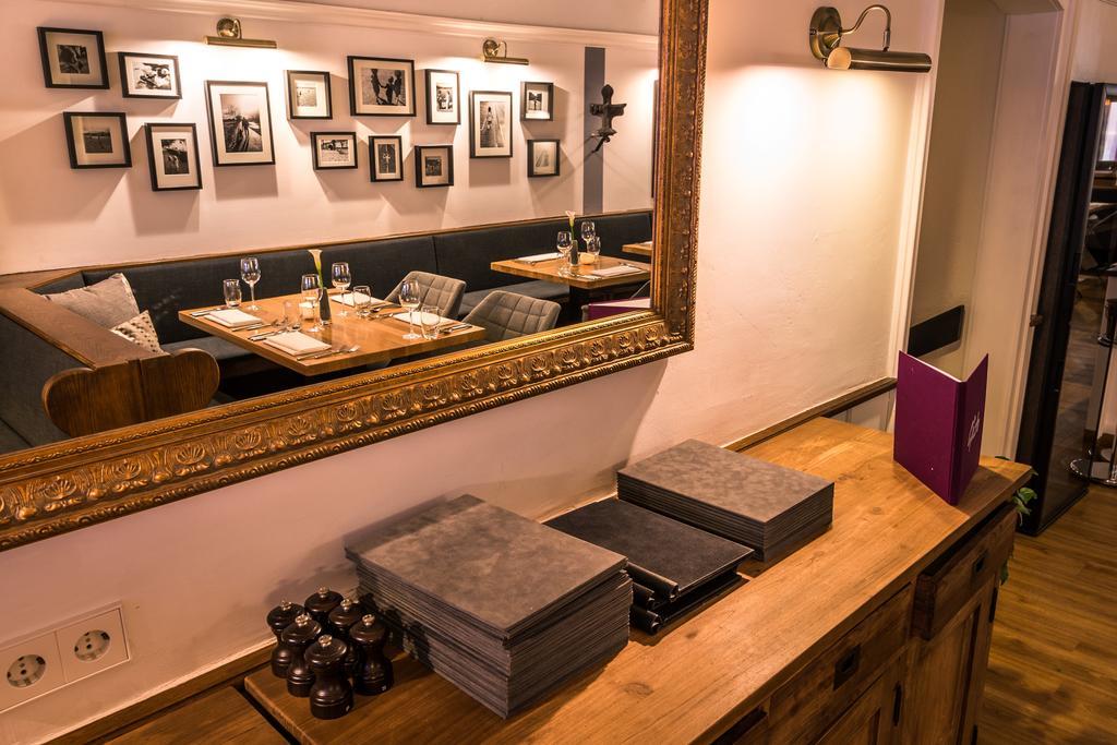 Kreuzblume Hotel & Restaurant Freiburg im Breisgau Eksteriør bilde